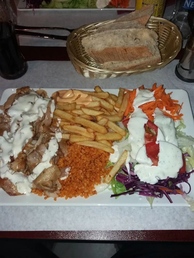 Assiette Kebab Frites Blé